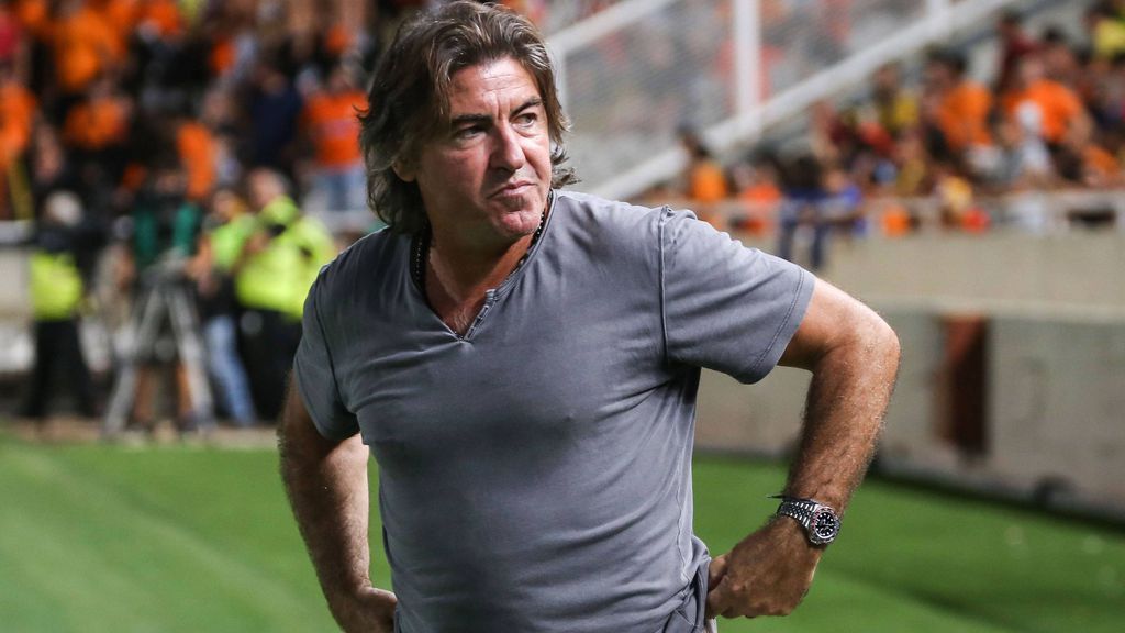 Sá Pinto faz revelações sobre o Vasco da Gama: «Um dia o cão aparece sem uma pata»