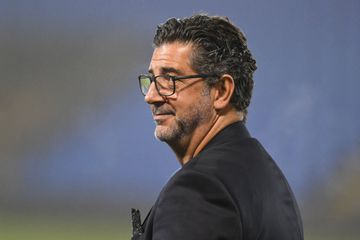 Liga Conferência: Rui Vitória goleia com golaço de Ioannidis