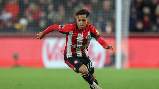 Suplente de Ouro! Fábio Carvalho completa goleada do Brentford (Vídeo)