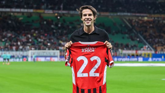 Filho de Kaká impressiona pelo estilo de jogar parecido com o do pai (vídeo)