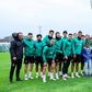 Jogadores do Rio Ave oferecem óculos adaptados a jovem de 12 anos
