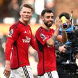 Scott McTominay e Bruno Fernandes foram colegas no Man. United (IMAGO)