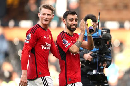 Scott McTominay e Bruno Fernandes foram colegas no Man. United (IMAGO)