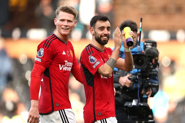 Scott McTominay e Bruno Fernandes foram colegas no Man. United (IMAGO)