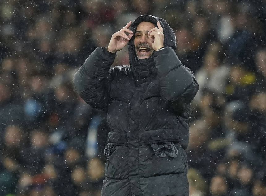 Pep Guardiola, treinador do Manchester City