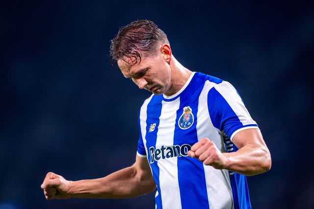 Luuk de Jong reage à operação