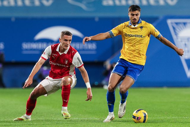 Golo de André Lacximicant vai dando vantagem ao Estoril na receção ao SC Braga - Foto: Tiago Petinga/LUSA