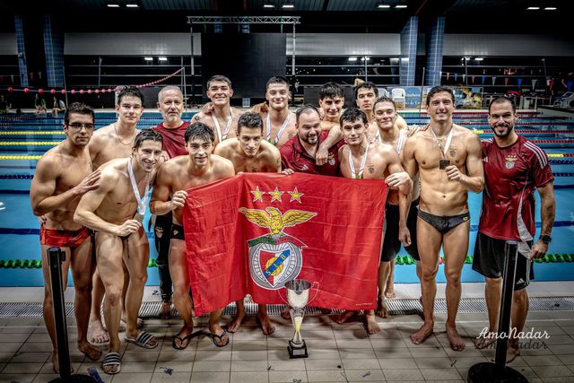 Quem vai cantar o hino nacional?