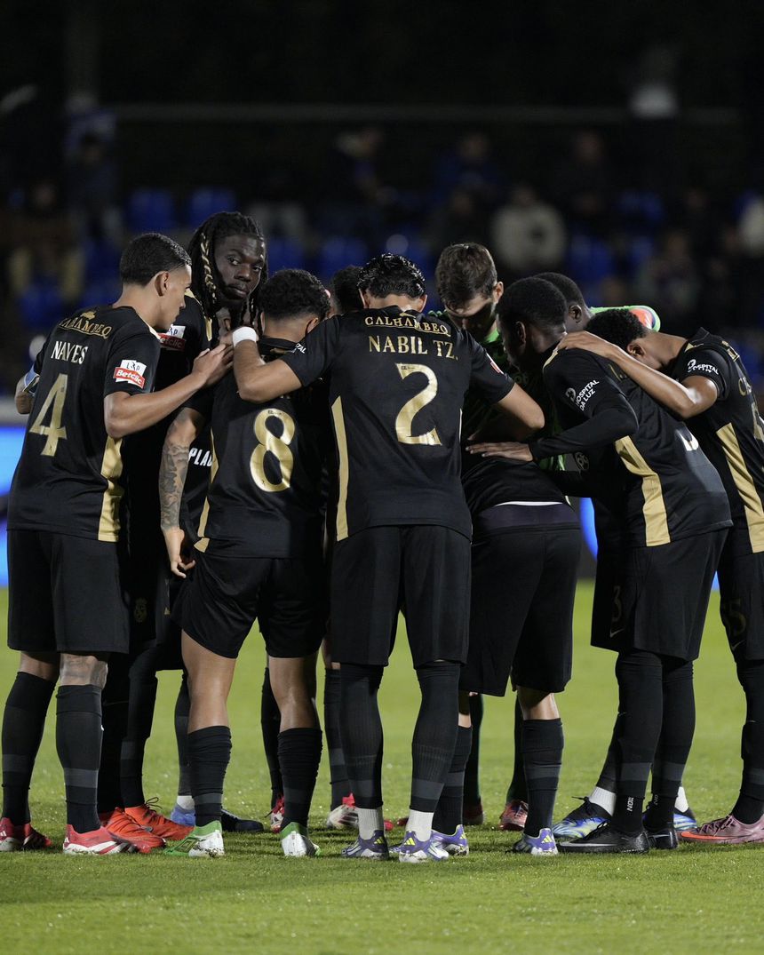 Jogadores do Alverca juntos na última partida em Arouca - Foto: Alverca
