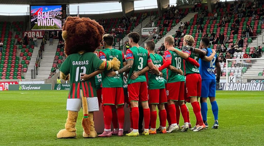 Homenagem do Marítimo a Ângelo Gomes (Foto: Marítimo)