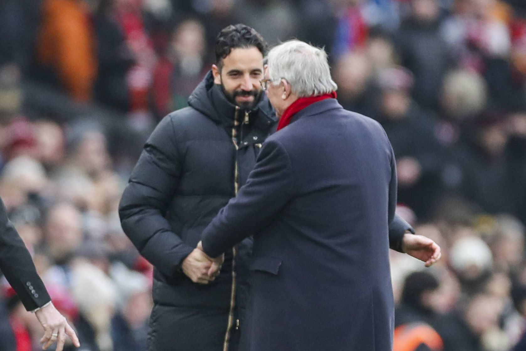 Sir Alex Ferguson a cumprimentar Ruben Amorim em Old Trafford
