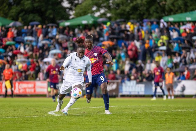 Farense e Portimonense disputam Domingos Quina