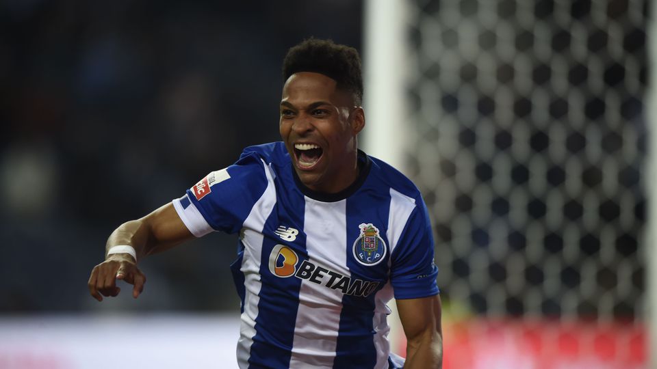VÍDEO: Wendell inaugura o marcador pelo FC Porto frente ao Moreirense