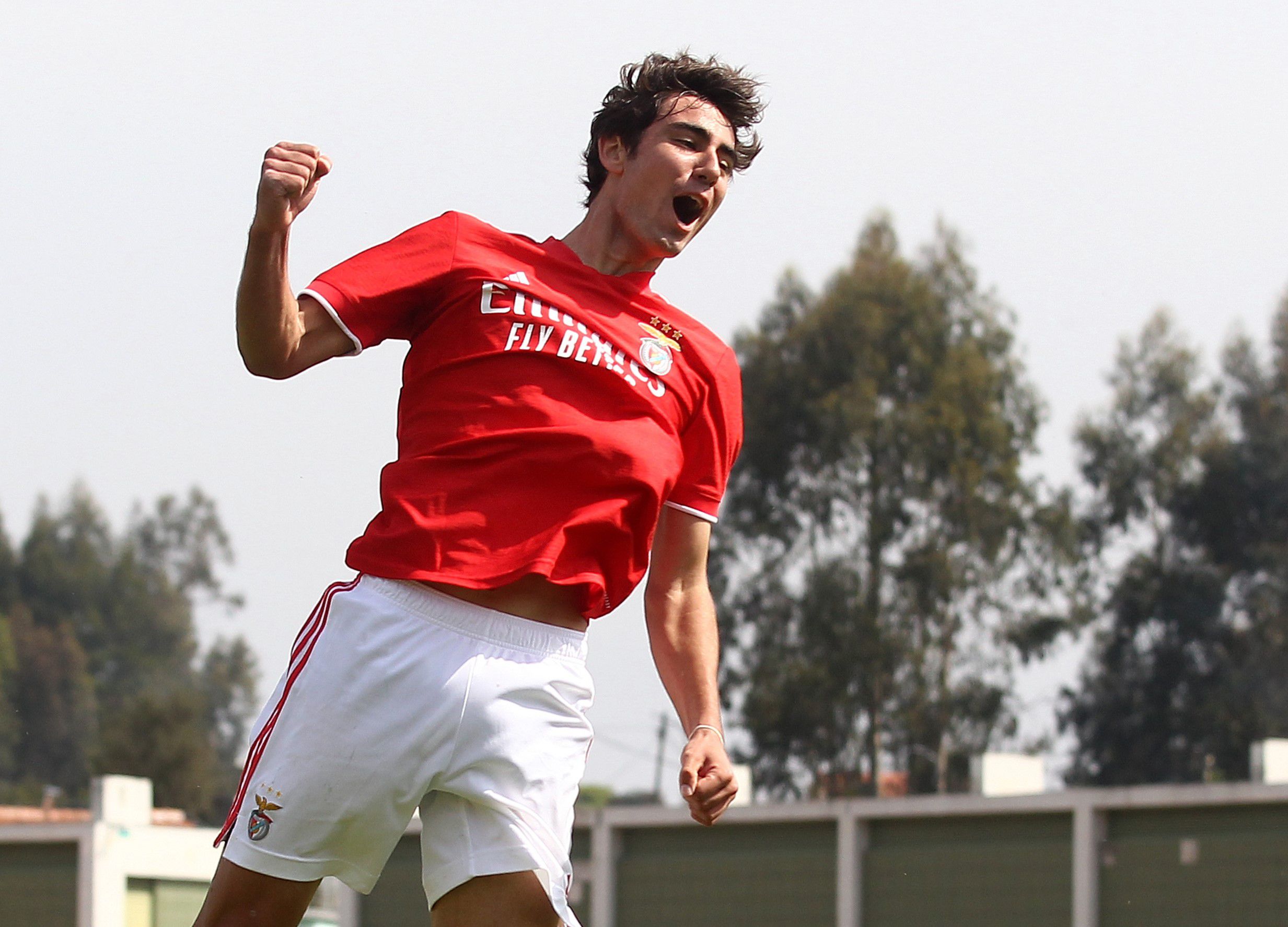 Reviravolta Dá Primeira Vitória Ao Benfica B Em Mafra (vídeos Dos Golos ...