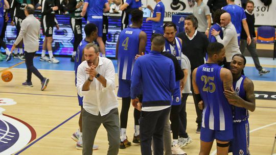 FC Porto garante primeiro lugar na fase regular com vitória frente ao Lusitânia