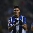 VÍDEO: 'Raspão' de Evanilson para o 2-0 do FC Porto