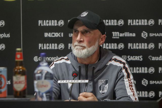 V. Guimarães: «Gostava mais que ninguém saísse e sobre entradas não espero nada»