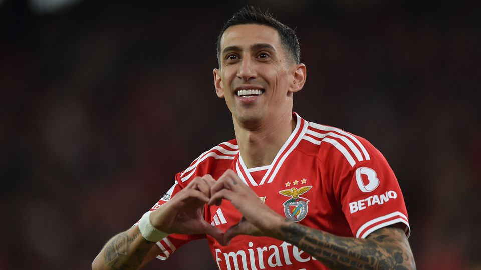 Benfica, chuva de craques e... Rosário Central no aniversário de Di María