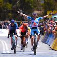 Oscar Onley vence em Willunga Hill
