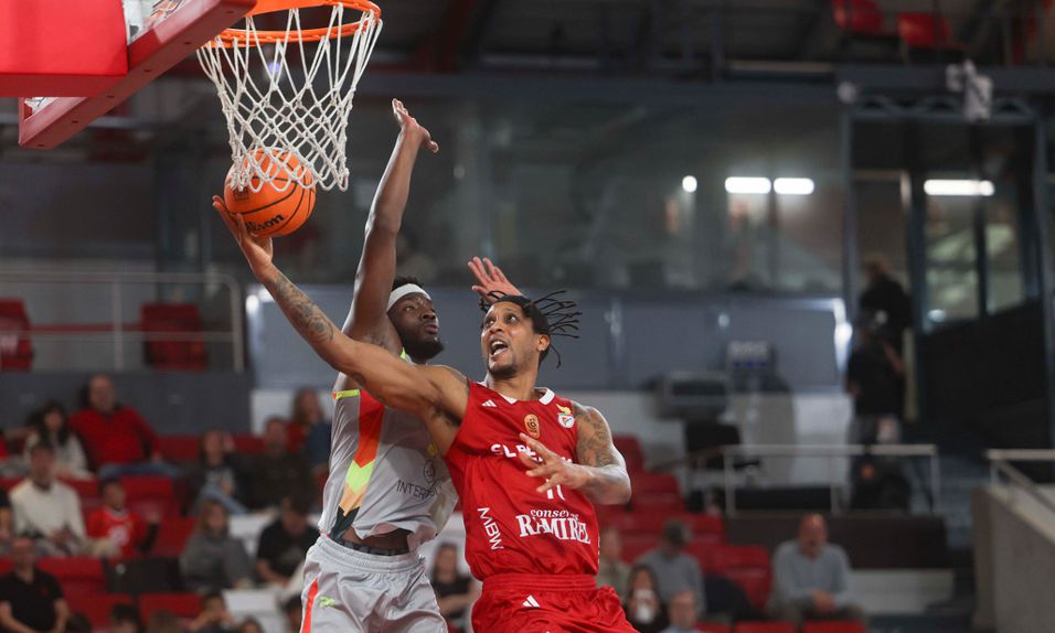 Betinho, jogador de basquetebol do Benfica, 2024-25. Foto FPB