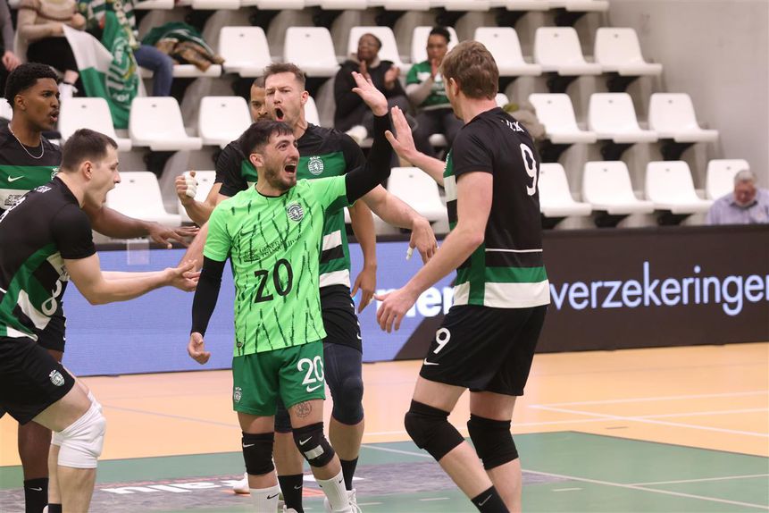 Equipa de voleibol do Sporting, 2024-25. Foto CEV