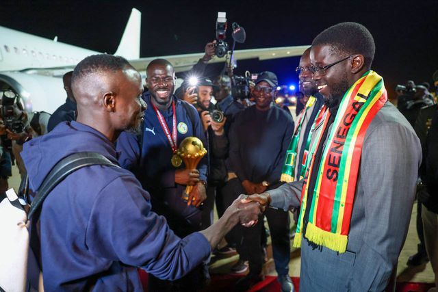 Sadio Mané com o presidente  Bassirou Diomaye Faye