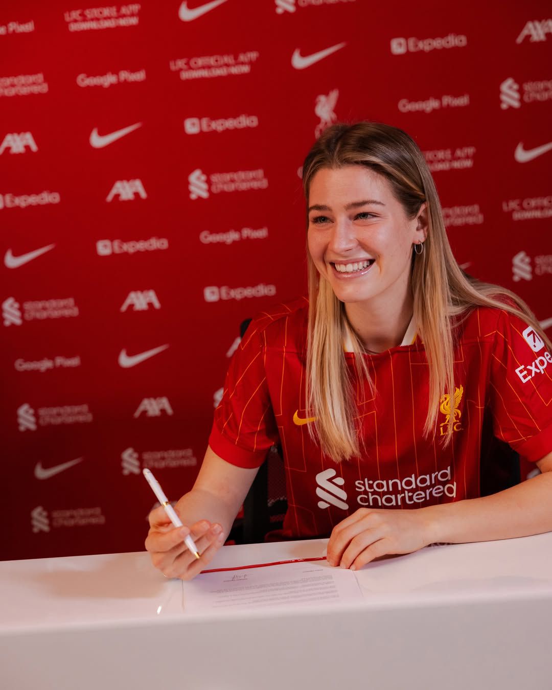 Marie Hobinger joga no Liverpool desde 2023. Foto: Instagram