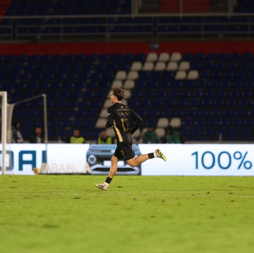 Vasco Moreira fez a estreia pelo Alverca e na I Liga - Foto: Vasco Moreira/Instagram