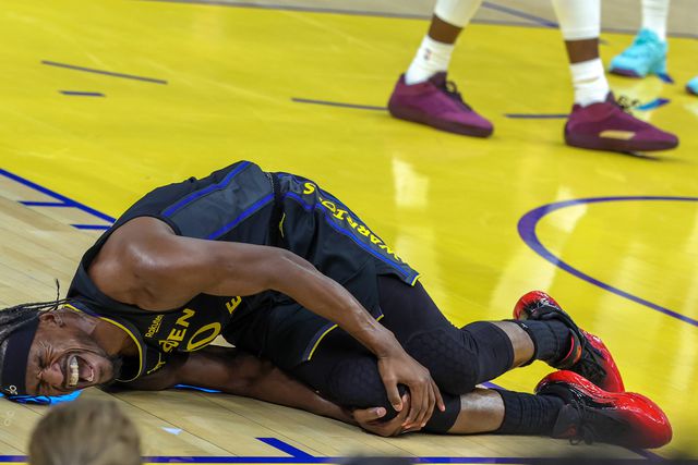 Jimmy Butler sofre grave lesão e só volta para o ano