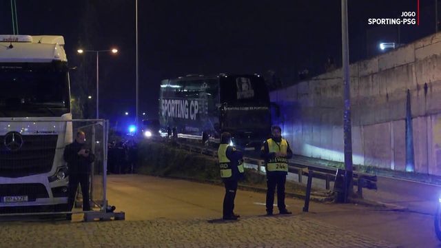 Muito incentivo na chegada da comitiva do Sporting a Alvalade