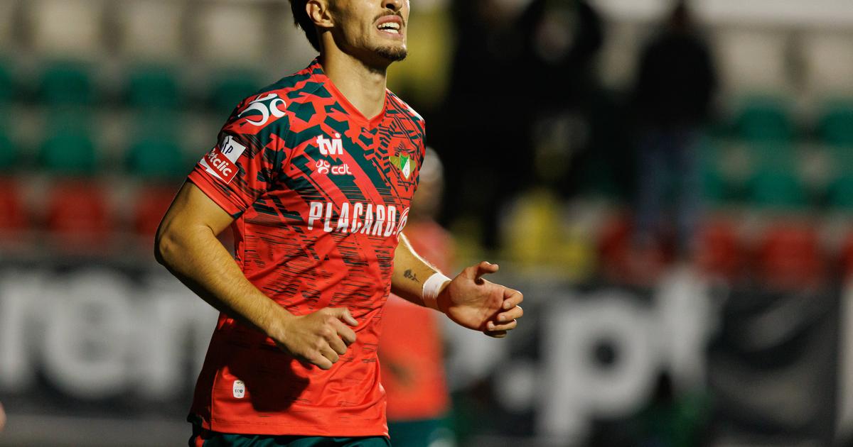 Moreirense: 'papá' Caio Secco e 'filósofo' Dinis Pinto sem férias