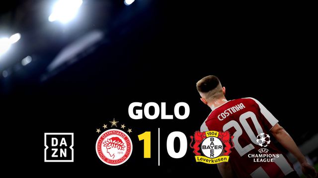 Cabeceamento fulminante de Costinha surpreendeu Bayer Leverkusen