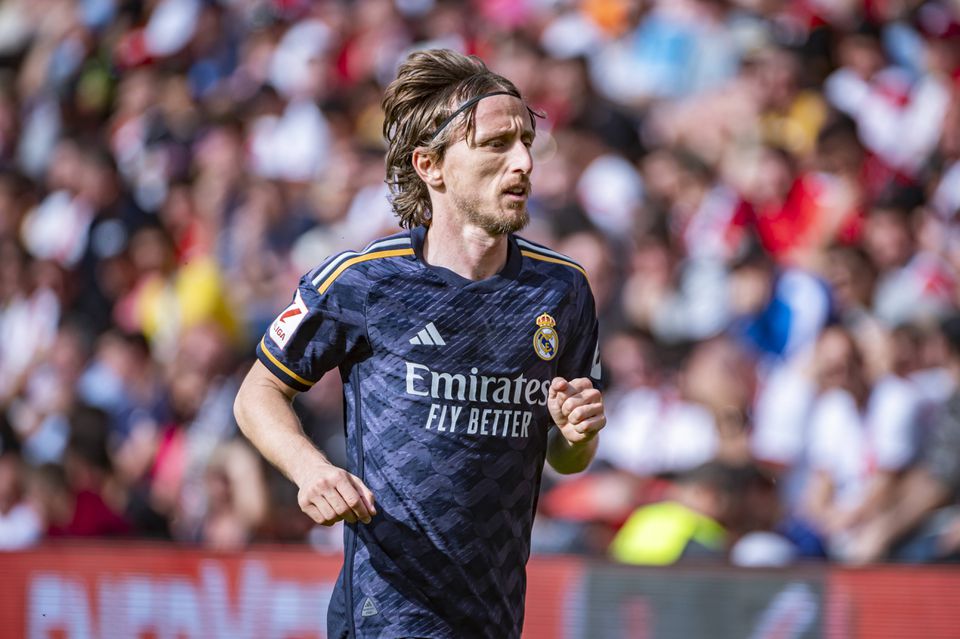 Modric pode continuar no Real Madrid… mas não como jogador