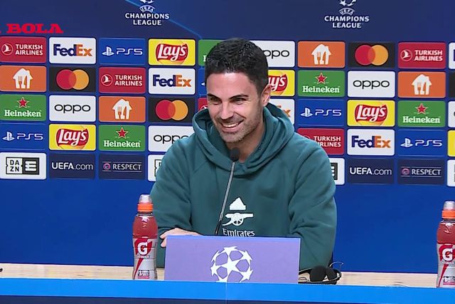 Arsenal com dificuldade em passar dos oitavos? «Havia alguém chamado Messi...»