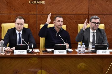 Ucrânia quer submeter árbitros a... detetor de mentiras