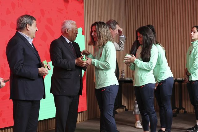 António Costa homenageia Seleção Nacional
