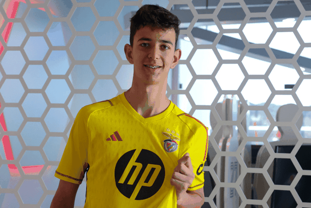 Filippo Gaidão assinou pelo Benfica e o pai reagiu