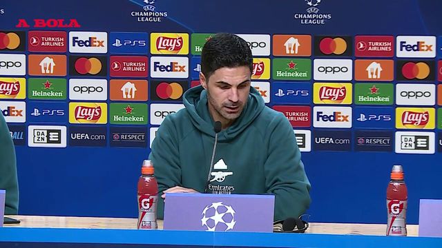 «Estou muito impressionado com o FC Porto»