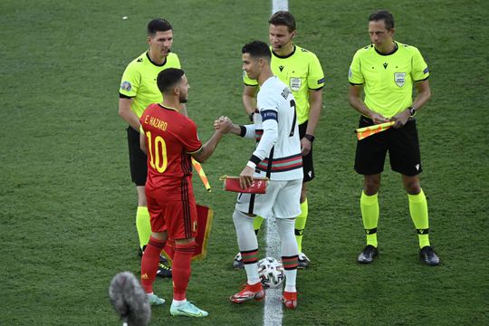 Hazard discorda de Ronaldo: «Campeonato saudita não é melhor que o francês»