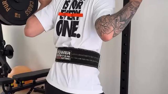 Trubin 'dá treino' a adeptos do Benfica