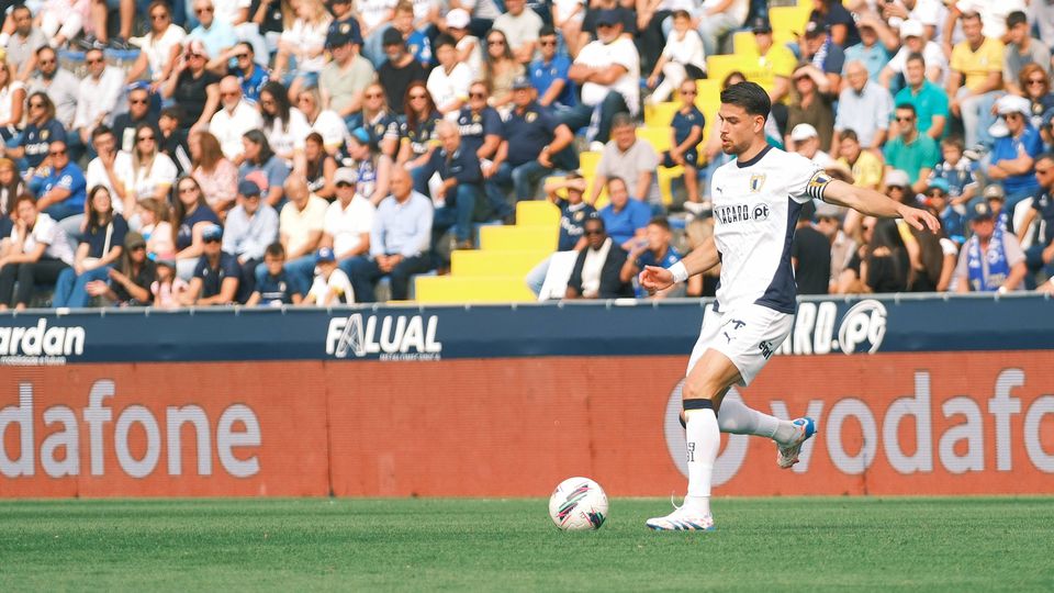 Enea Mihaj não alinhou frente ao Gil Vicente, devido a castigo, mas regressa agora às opções de Hugo Oliveira tendo em vista novo dérbi minhoto, desta feita com o Moreirense