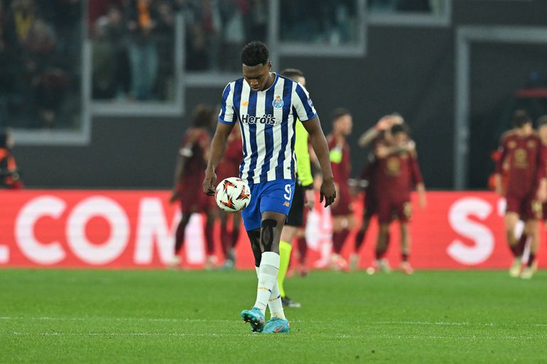 «Um jogo mais direto para Samu não o beneficia»
