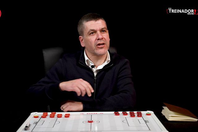 E O TREINADOR SOU EU? FC Porto X V. Guimaraes