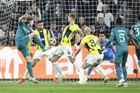 Nem uma suspensão pelo meio impediu José Mourinho de avançar na Europa (resumo)