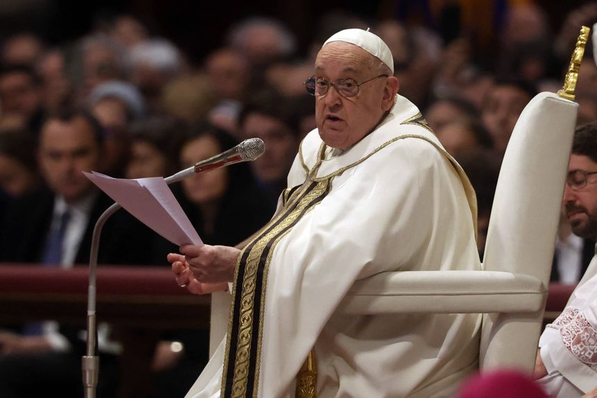 Papa Francisco está hospitalizado desde sexta-feira com uma pneumonia bilateral (Foto: IMAGO)