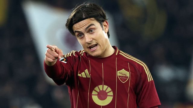 O duelo entre Otávio e Dybala, e os momentos em que o central portista falhou