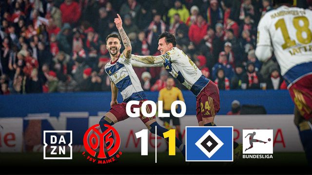 Fábio Vieira marca de livre, mas conta com pequena ajuda