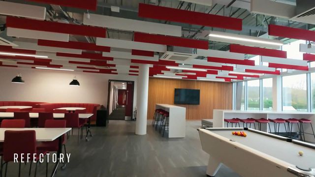 O Stoke joga no Championship, mas as instalações são de Premier