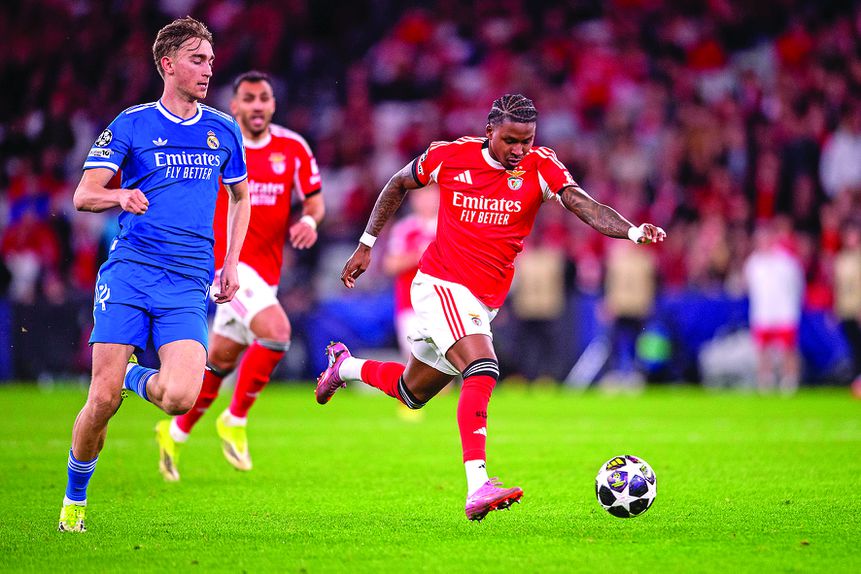 Sidny, neste lance a fugir de Huijsen, jogou 10 minutos contra o Real Madrid — Foto: IMAGO