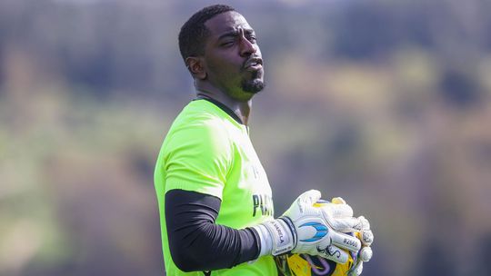 Vitória de Guimarães: Bruno Varela sofreu dois golos em 990 minutos de competição